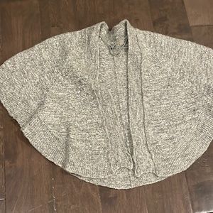 Anthropologie knitted knitted shrunk poncho sweater shawl bolero